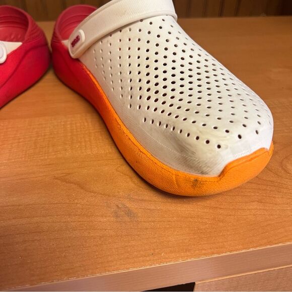 LiteRide™ Graphic Clog Men’s Sz 11
Item #CR-205070-127-WHITE-ORANGE - Picture 14 of 15